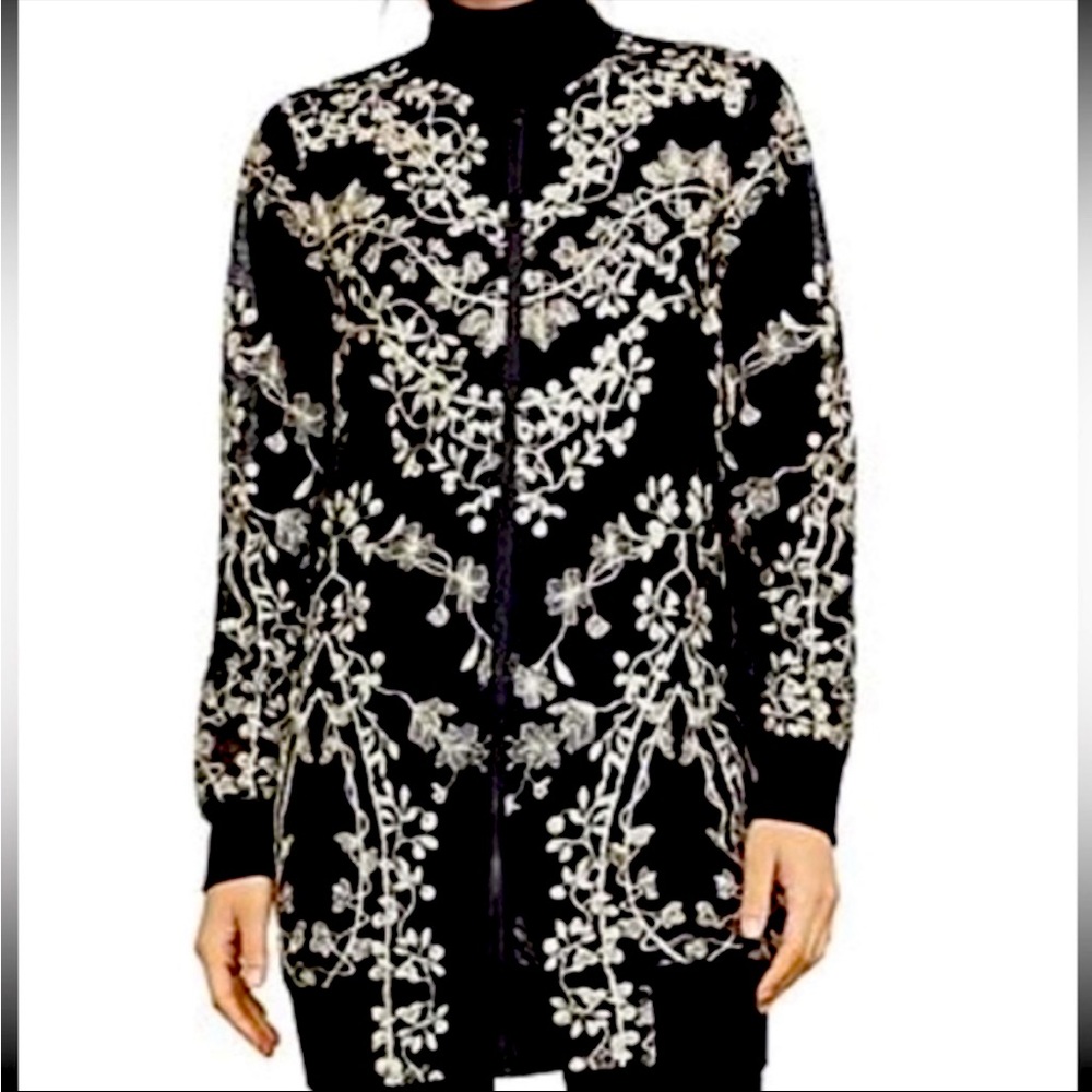 BCBGMAXAZRIA
Gabriel Embroidered Lace Long Bomber Jacket Size XXS